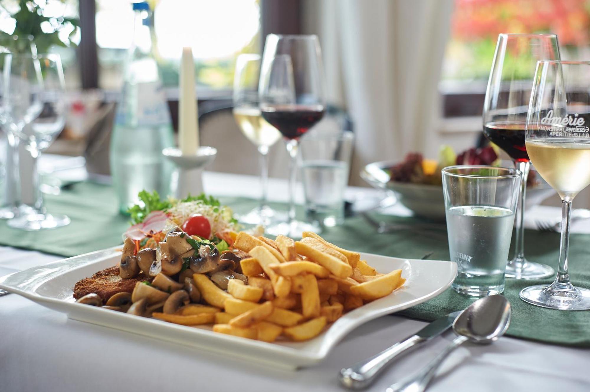 Hotel Restaurant Waldschloesschen Lienen Екстериор снимка